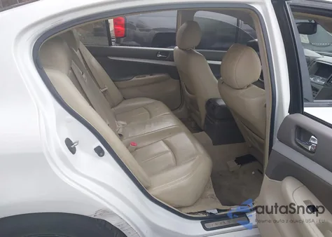 2009 Infiniti G37 Journey from USA, damaged, VIN JNKCV61E19M012058